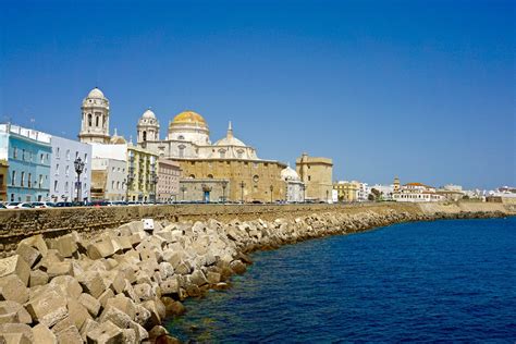 where is cadiz in spain.